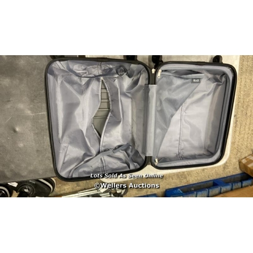 80 - ROCK BYRON 3 PIECE HARDSIDE SUITCASE SET IN BLACK / HEAVY SIGNS OF USE / ZIPS BROKEN OFF / LOCKED / ... 