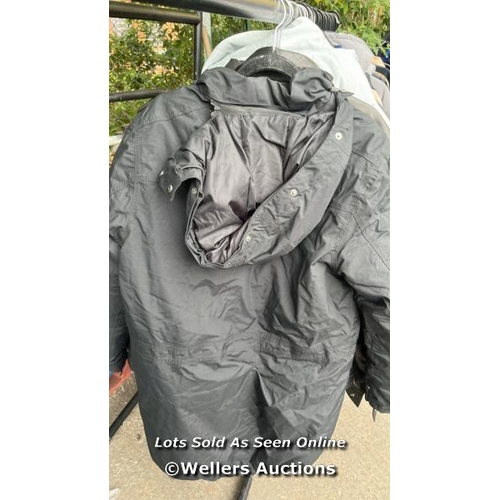 896 - MOUNTAIN WAREHOUSE PRE-OWNED JACKET SIZE P