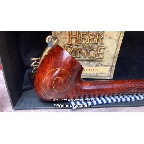 7183 - X3 LORD OF THE RINGS PIPES MADE BY VAUEN - GANDALF, ARAGORN & BILBO / G28