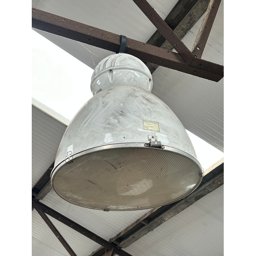 1429 - X4 WAREHOUSE LIGHTS