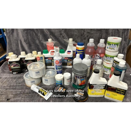 918 - A LARGE SELECTION OF BOAT CLEANING CHEMICALS INCLUDING STAR BRITE, HEMPEL, BOATLIFE AND OWATROL