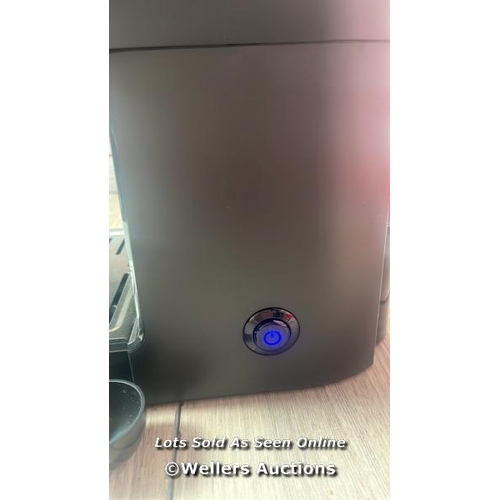 7404 - BEKO COFFEE MACHINE / POWERS UP / MINIMAL IF ANY SIGNS OF USE / H21