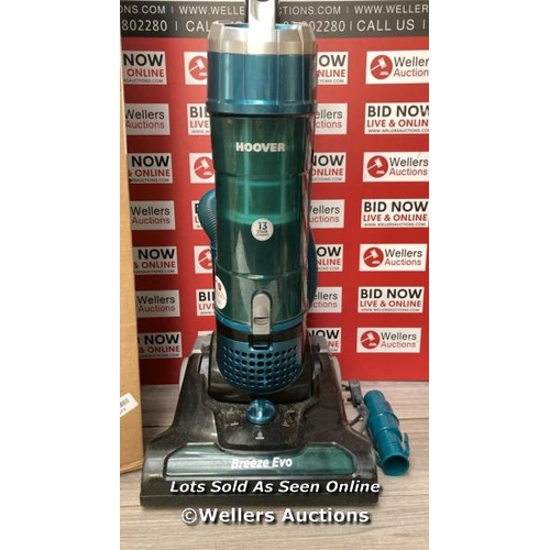 7426 - HOOVER UPRIGHT VACUUM CLEANER, BREEZE EVO WITH LONG REACH, BLUE [TH31 BO01] / NO POWER / SIGNS OF US... 