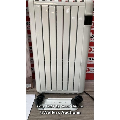 7501 - BLACK+DECKER BXRA43016GB 1.5KW SMART DIGITAL OIL FREE RADIATOR, 3 HEAT SETTINGS, ADJUSTABLE THERMOST... 