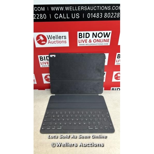 7606 - APPLE IPAD BLUETOOTH KEYBOARD, A2039 / S47