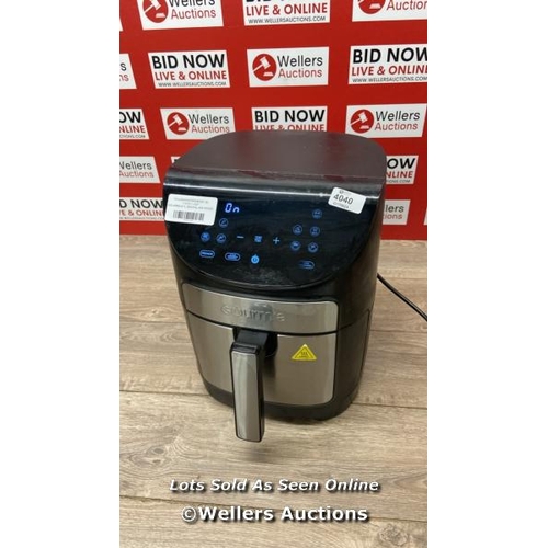 4040 - GOURMIA 6.7L DIGITIAL AIR FRYER / POWERS UP / SIGNS OF USE / A39