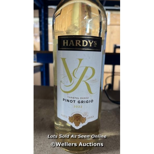 4401 - HARDYS WHITE WINE / PINOT GRIGIO 2022 / 750ML / D14