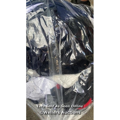 4437 - BAG OF PRE-OWNED MAINLY SPORTWEAR [0]