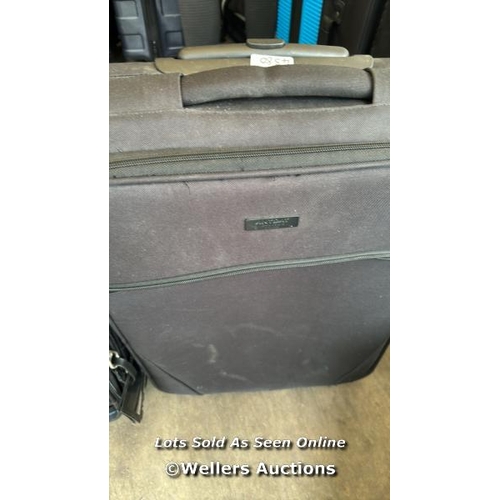 4580 - X2 PRE-OWNED SUITCASE INCL. SWISS GEAR [0]