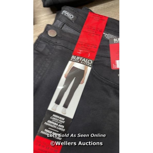 3010 - LADIES NEW BUFFALO CARGO PANT UK12 / B19