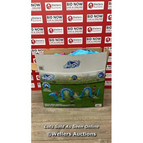 6018 - H20GO! 20FT (6.1M) GIANT SEA SERPENT KIDS INFLATABLE SPRINKLER / SIGNS OF USE / NOT FULLY CHECKED / ... 