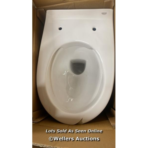 6197 - GROHE SOLIDO WALL HUNG TOILET 5-IN-1 SET / APPEARS NEW, DAMAGED TOILET BOWL - SEE IMAGES / MA