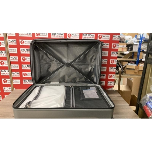 5 - SAMSONITE AMPLITUDE LARGE HARDSIDE CASE / APPEARS NEW OPEN BOX / P11