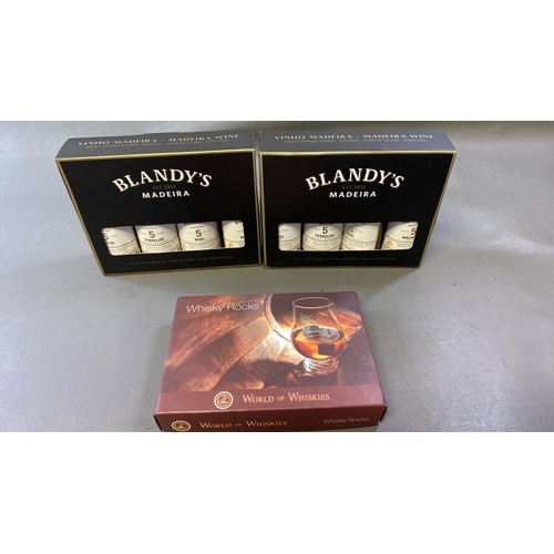 9546 - X2 NEW BLANDY'S WINE KIT 19% VOL. 5CL AND X1 NEW WORLD OF WHISKIES WHISKY ROCKS
