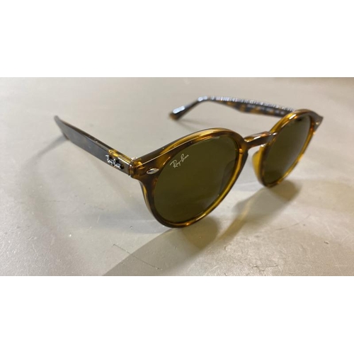 9634 - X1 RAY-BAN RB2180 SUNGLASSES - SMALL SCRATCHES