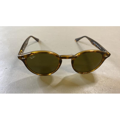 9634 - X1 RAY-BAN RB2180 SUNGLASSES - SMALL SCRATCHES