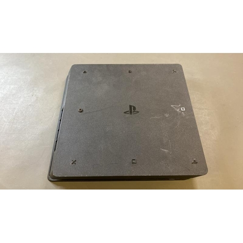 9711 - X1 SONY PLAYSTATION 4 MODEL: CUH-2216A, SN: 02274525743839782 - FACTORY SETTINGS RESTORED