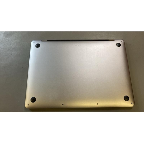 9714 - X1 APPLE MACBOOK PRO 13