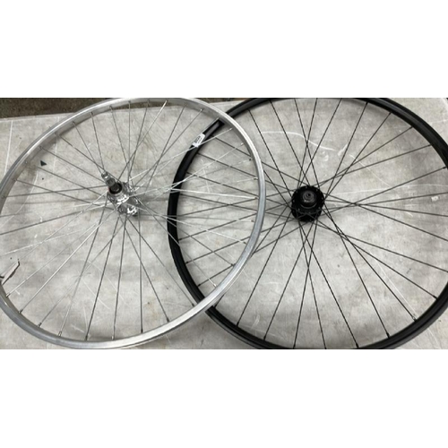 8321 - X2 BIKE WHEELS - APPEARS NEW / A10A