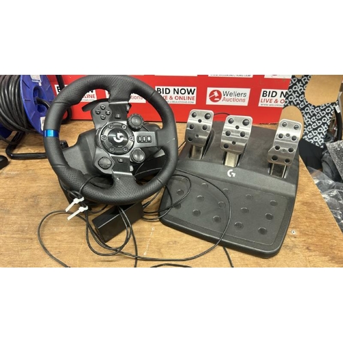 8517 - LOGITECH G923 TRUEFORCE GAMING STEERING WHEEL, MINIMAL SIGNS OF USE