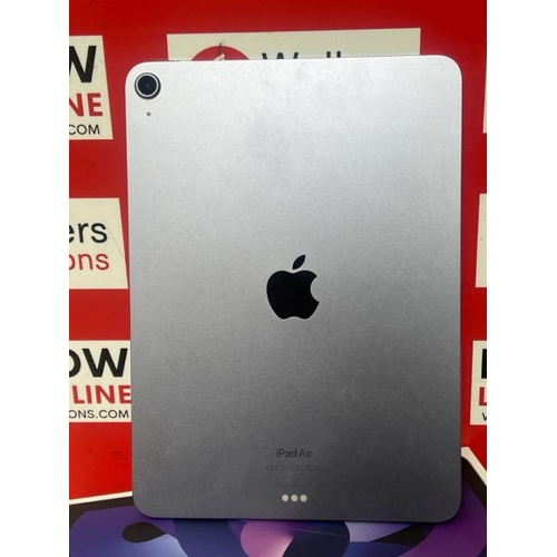 8523 - IPAD AIR WIFI 256 MME63B/A / POWERS UP / ICLOUD UNLOCKED / SIGNS OF USE / IN VERY GOOD COSMETIC COND... 