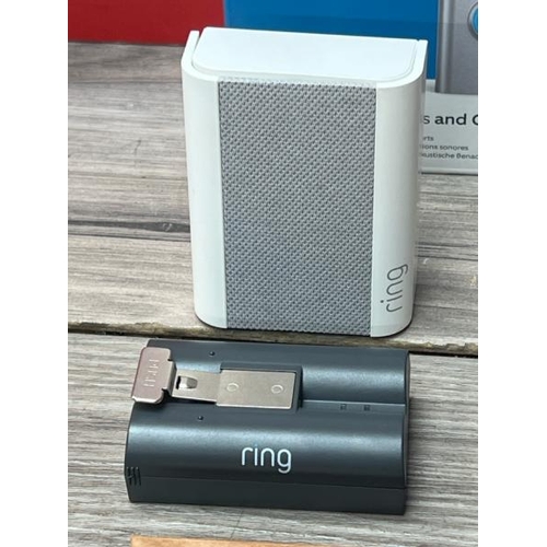 8552 - RING BATTERY VIDEO DOORBELL PLUS WITH CHIME / UNTESTED / SIGNS OF USE / SEE IMAGES FOR CONTENTS / G6... 