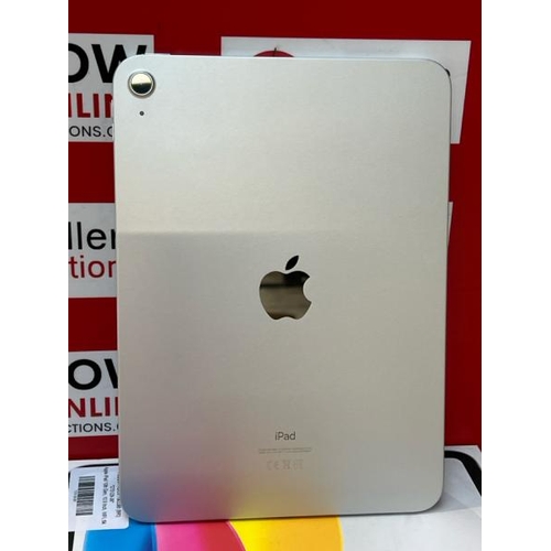 8555 - APPLE IPAD 10TH GEN / 10.9 INCH / WIFI / 64GB / BLUE /MPQ13B/A / POWERS UP / ICLOUD UNLOCKED / MINIM... 