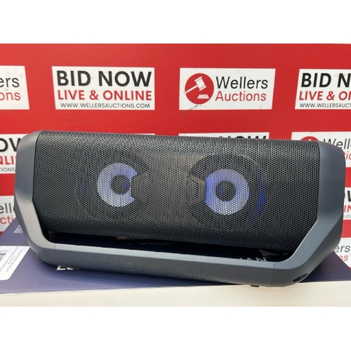 8560 - LG PN7 PORTABLE WIRELESS SPEAKER / POWERS UP & CONNECTS VIA BLUETOOTH WITH SOUND / MINIMAL SIGNS OF ... 