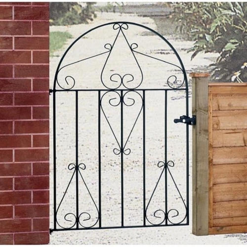 8005 - ROSALIND WHEELER SUEZ SCROLL LOW BOW TOP METAL GARDEN GATE / SIZE: 99CM W X 126CM H / RRP: £94.99 / ... 