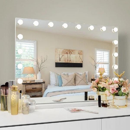 8072 - BLUE ELEPHANT FENCHILIN MAGNIFYING LIGHTED METAL FRAMED MAKEUP MIRROR IN WHITE  / RRP: �114.99 / C2