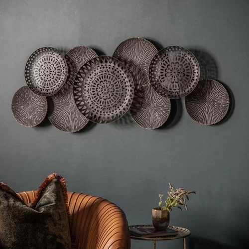 8090 - THREE POSTS METAL WALL DECOR  / RRP: �79.99 / C2