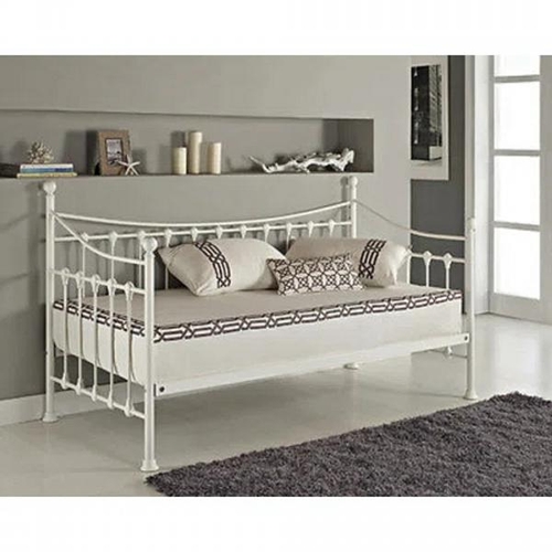 8123 - LILY MANOR GINTER DAYBED  / RRP: �177.99 / GZ