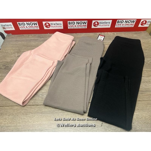 2064 - 3X LADIES NEW MARC NY TROUSERS / MIXED SIZES / C15