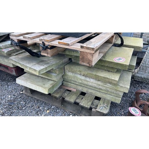 1005 - APPROX 6 SQ. METRES OF SANDSTONE PAVING / ALL LOTS ARE LOCATED IN SL0 9LG, REGRETFULLY WE DO NOT OFF... 