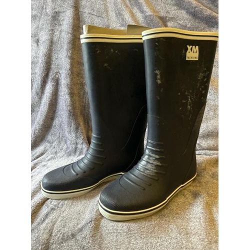 8003 - NEW XM YACHTING CRUISING RUBBER SAILING BOOTS, EU 38, SHOP SOILED / T6