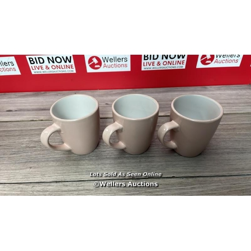 8141 - AT HOME COLLECTION SET OF THREE BLUSH MUGS / RRP 10 / APPEARS NEW / G79