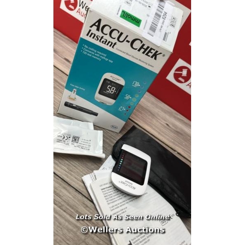 6234 - ACCU CHEK INSTANT BLOOD GLUCOSE MONITORING SYSTEM, WHITE / G23