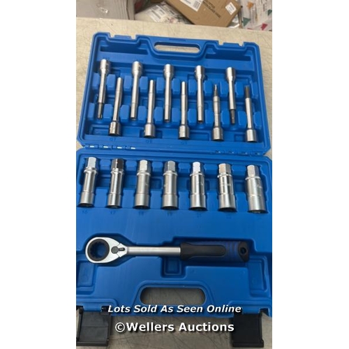 6289 - 18PC SPECIAL TOOL SET FOR THE FIVE CORNER SLEEVE OF THE SAUCER-TYPE SUB-PUMP / G60