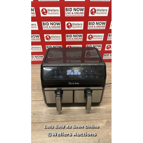 170 - SUR LA TABLE AIR FRYER WITH X2 3.8L DRAWERS / POWERS UP / MINIMAL SIGNS OF USE / B27