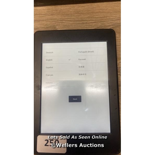 678 - AMAZON KINDLE MODEL DP75SDI