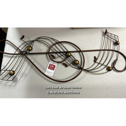 8434 - METAL WALL ART TREBLE CLEF NOTE SCORE SK-10086 / C8