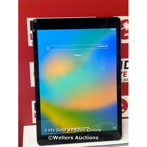 9303 - APPLE IPAD 9TH GEN / 10.2 INCH / WIFI / 64GB / SPACE GREY / MK2K3B/A / POWERS UP / ICLOUD UNLOCKED /... 