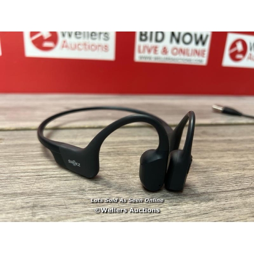 9321 - SHOKZ OPEN RUN SE BONE CONDUCTION HEADPHONES / POWERS UP & CONNECTS VIA BLUETOOTH WITH SOUND / SIGNS... 