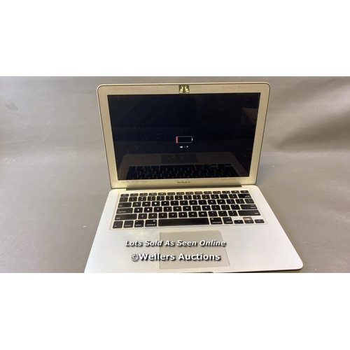 9517 - APPLE MACBOOK AIR 13