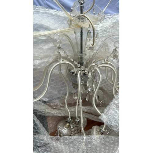 14 - LARGE GLASS CHANDELIER, AS FOUND, 80CM WIDE, 60CM DROP / 7655279