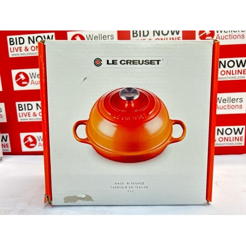 307 - LE CREUSET CAST IRON BREAD OVEN 24CM SATIN BLACK / RRP: �229 / APPEARS NEW PLEASE SEE IMAGES  / H67