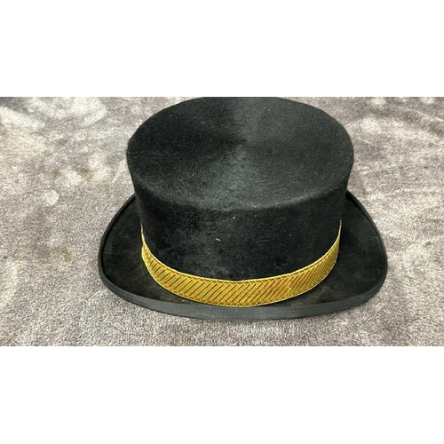 32 - HARRODS FINE FUR FELT TOP HAT, SIZE 7 1/4 L / T7