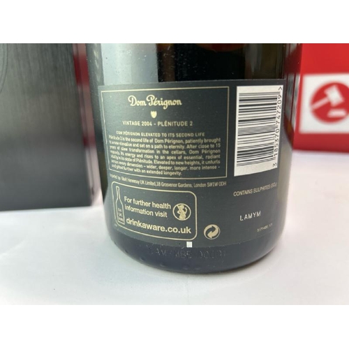 331 - DOM PERIGNON PLENITUDE 2 P2 VINTAGE 2004 - GIFT BOX / RRP �398.00 / APPEARS NEW SOME MINOR DAMAGE TO... 