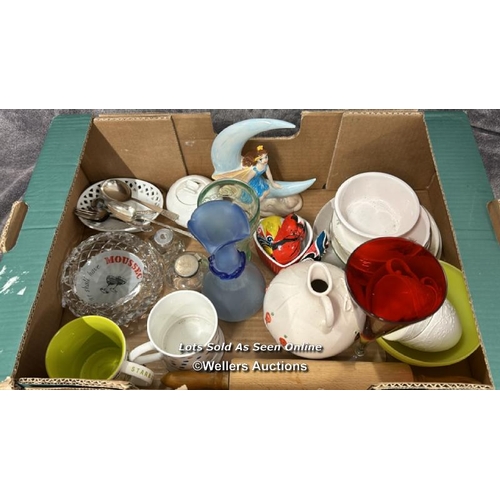 38 - Box of bric-a-brac to include good china and glass items / AN5