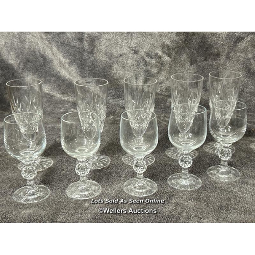 41 - Five lead crystal cut glass champagne flutes and five lead crystal cut glass sherry glasses all in g... 